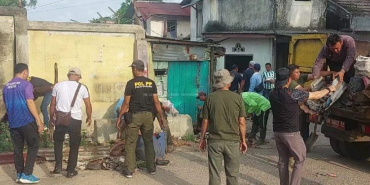 Wabup Ajak Masyarakat Gotong Royong