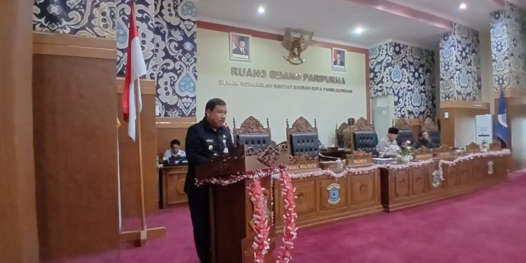 DPRD Pangkalpinang Soroti Kebocoran PAD dalam Pembahasan LKPJ Wali Kota 2025