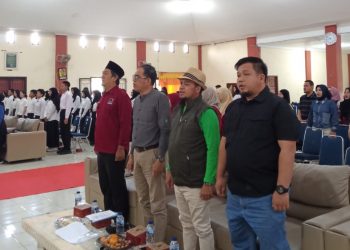 Cetak SDM Unggul, 51 Siswa LKP Bina Excel Mandiri Raih Sertifikat Cambridge