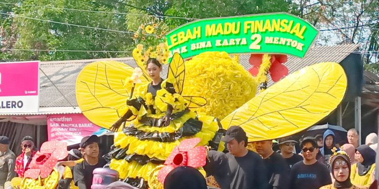 Kemeriahan Karnaval Bangka Barat, Edukasi Program Pemerintah Hingga Sinergi Penanganan Karhutla di Tengah Cuaca Terik